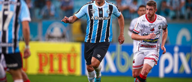 “Time sem vergonha”: Grêmio perde dentro da Arena sob vaias