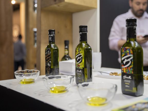 Suco de uva, cachaça e azeite de oliva gaúchos terão espaço na Wine South America