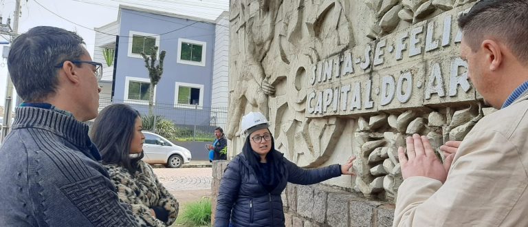 Pedaços de esponja e TNT: o que Prefeitura planeja para escorar monumento