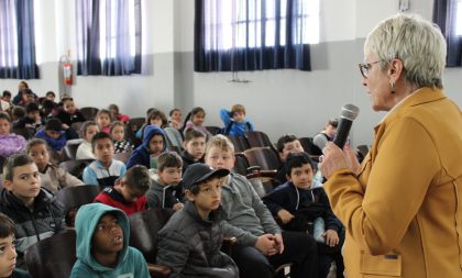 SMEd dá início ao projeto do Contraturno para 400 alunos da rede municipal