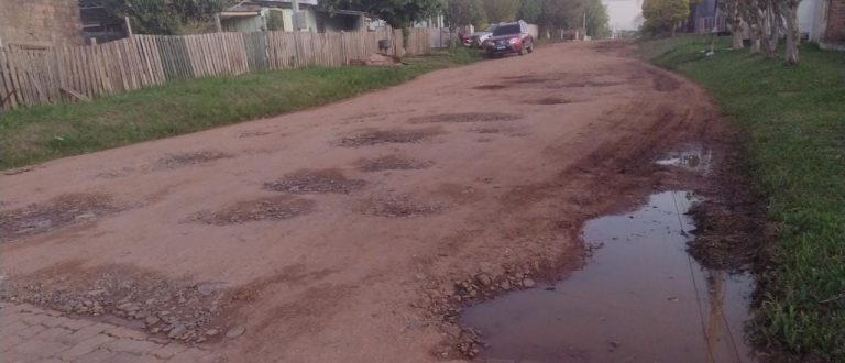 Noêmia tem “mais crateras que a Lua”, diz morador