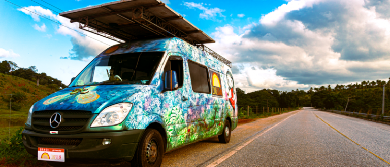 Cinema itinerante movido a energia solar retorna a Cachoeira do Sul