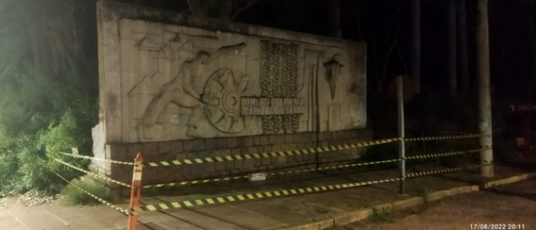 Monumento de acesso receberá escoramento