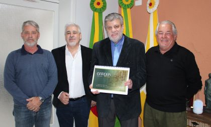 Prefeito recebe empreendedor do Garden Soares