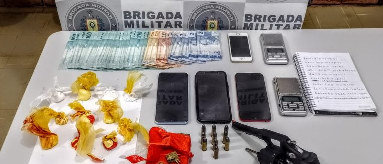 BM prende trio por tráfico e porte de arma no Bairro Oliveira