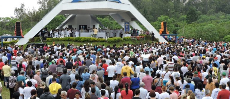 Romaria Mãe do Redentor mobiliza fiéis de toda a região