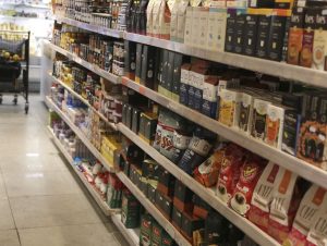 Novas regras para rótulos de alimentos valem a partir deste domingo. O que muda?