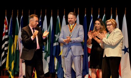 Ceo do Grupo PróVida de Cachoeira do Sul recebe Medalha do Mérito Farroupilha