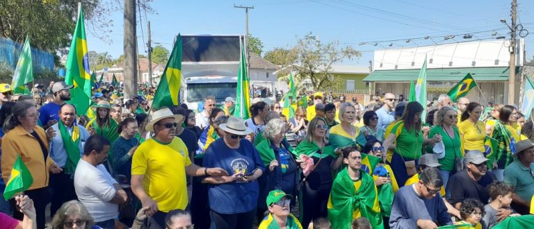 Vídeo: grupo cachoeirense a favor de Bolsonaro segue com mobilização