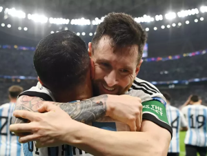 Messi garante Argentina viva na briga pela classificação