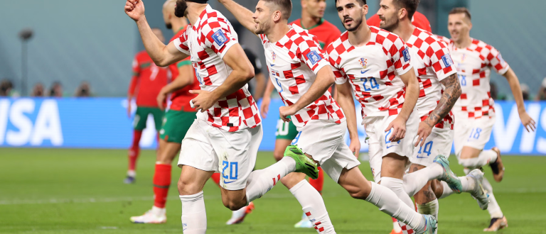 Com direito a golaço, Croácia fica com terceiro lugar