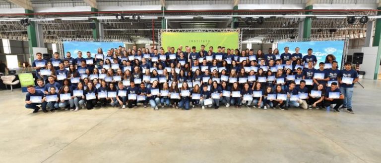 Instituto Crescer Legal forma jovens de Cerro Branco e Paraíso do Sul