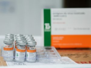 RS recebe 29.180 doses de Coronavac para vacinar crianças de 3 e 4 anos