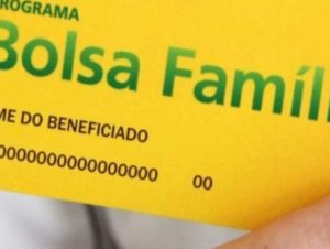 Pagamento extra de R$ 150 do Bolsa Família começará em março, diz governo