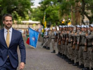 Governador assina promoção de 754 novos sargentos da Brigada Militar