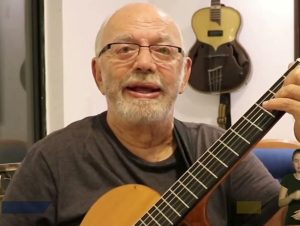 Morre compositor Carlos Colla