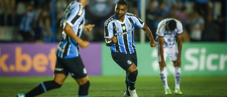 Fora de casa, Grêmio vence São José