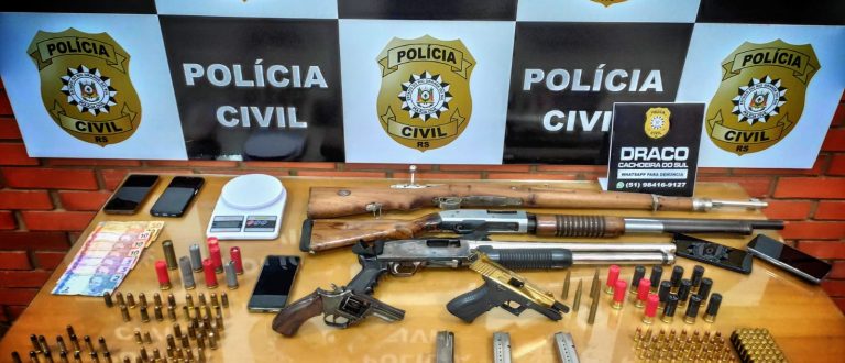 Ofensiva da Polícia Civil prende dois e apreende fuzil, pistola e escopeta em Cachoeira