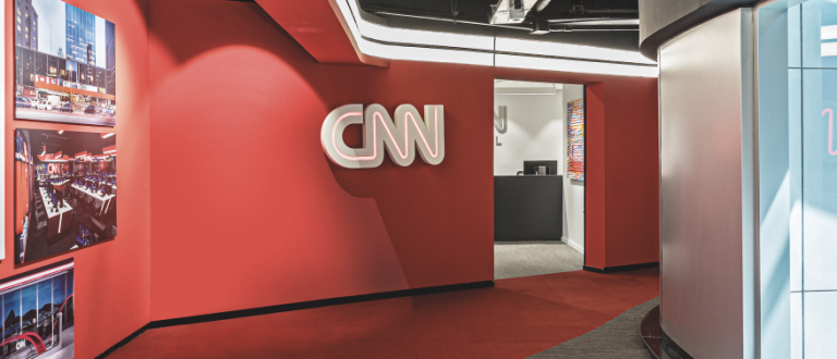 CNN compra espaço para transmissão de forma gratuita