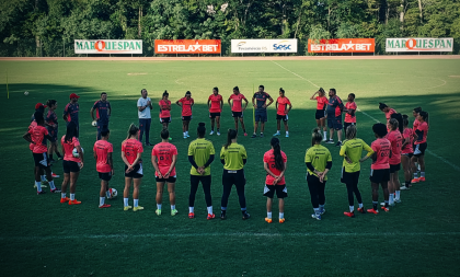 Gurias Coloradas finalizam preparação para duelo decisivo pela Supercopa