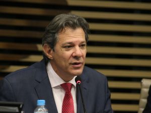 Copom poderia ser mais generoso com medidas que tomamos, diz Haddad