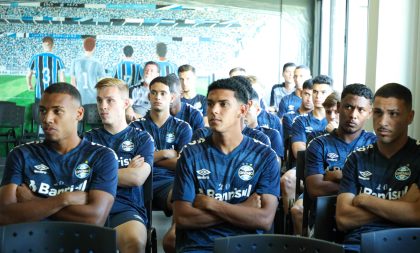 Equipe Sub-20 do Grêmio se reapresenta para temporada 2023