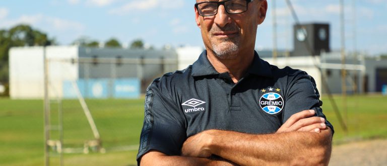 Grêmio anuncia novo coordenador técnico das categorias de base