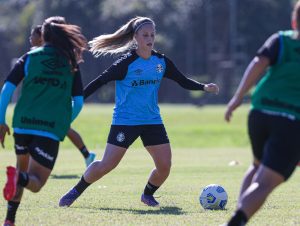 Gurias Gremistas seguem em treino