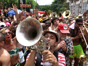 Carnaval deve injetar R$ 4,5 bilhões na economia do Rio de Janeiro