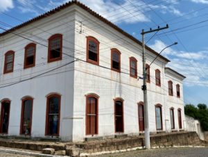 Assinatura de ordem de serviço dá início às obras de revitalização do Museu Histórico Farroupilha