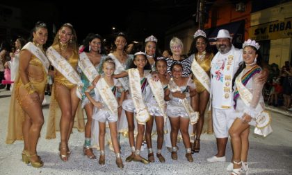 Primeira noite de folia do Carnaval 2023 conquista cachoeirenses