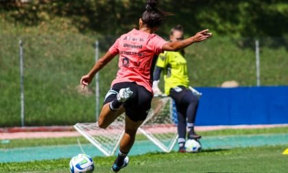 Gurias Coloradas: preparação encerrada para enfrentar o São Paulo