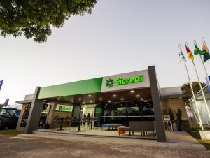 Casa Sicredi fortalece presença do cooperativismo de crédito na 21ª Expoagro Afubra