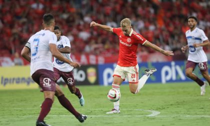 Inter enfrenta o Caxias na semifinal do Gauchão