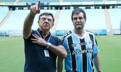 Ator Roberto Birindelli visita a Arena e se encanta com a casa do Tricolor