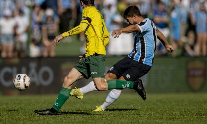 Com equipe alternativa, Grêmio empata sem gols com Ypiranga