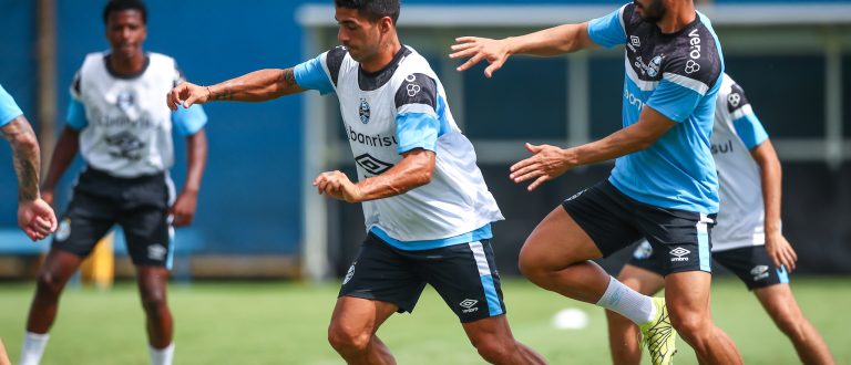 Grêmio faz treinamento com movimentação e agilidade no CT Luiz Carvalho