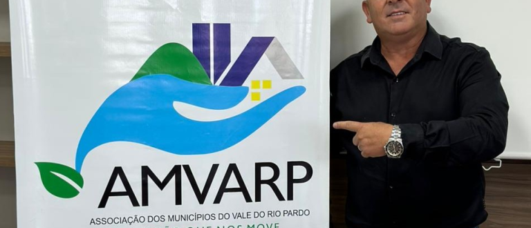 Filho de ex-presidente, prefeito de Pantano Grande assume Amvarp