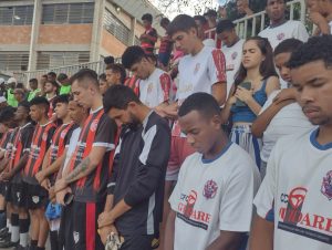 Torneio de futebol sete no Joaquim Vidal arrecadou 70 quilos de alimentos para doação