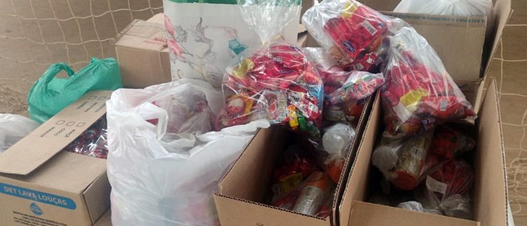 Associação do Bairro Noêmia distribuiu kits de Páscoa para crianças