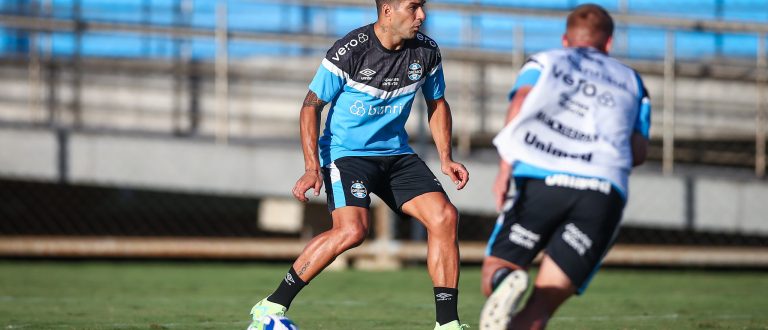 Força e agilidade marcam o treino do Grêmio nesta terça-feira