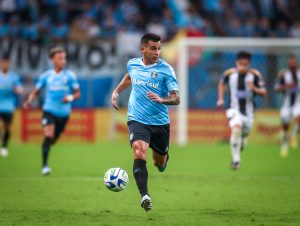 Que sufoco! Grêmio passa pelo ABC e avança na Copa do Brasil