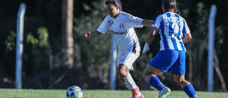 Grêmio é superado pelo Avaí Kindermann na 8ª rodada do Brasileirão A1