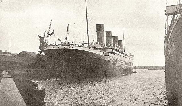 O submarino Titan implodiu ao visitar os destroços do Titanic; como os  peixes das profundidades abissais são capazes de sobreviver na alta pressão  do fundo do mar? - Quora