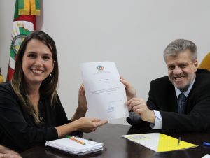 Prefeito autoriza a criação do Centro de Atendimento em Saúde do TEAcolhe