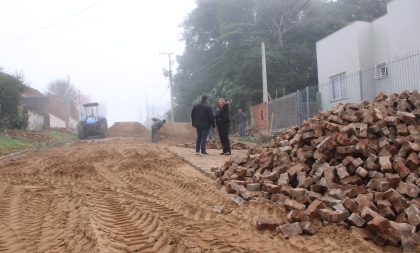 Calçamento da Rua Liberato Salzano Vieira da Cunha já tem previsão para conclusão