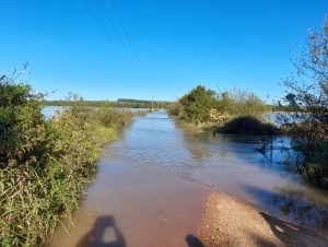 Região de Cachoeira tem estradas intransitáveis