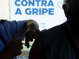 Morte por gripe, internações e baixa cobertura vacinal colocam Cachoeira em alerta epidemiológico