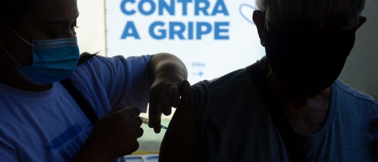 Morte por gripe, internações e baixa cobertura vacinal colocam Cachoeira em alerta epidemiológico