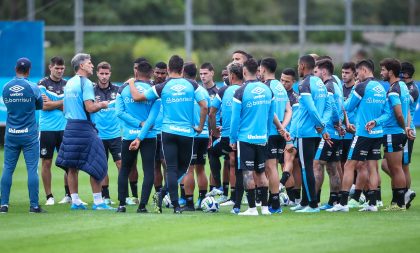 Grêmio faz treino fechado em preparação para enfrentar o RB Bragantino no domingo